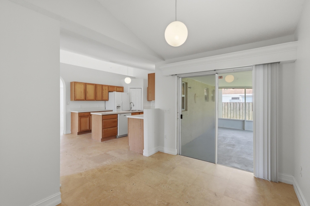 3124 Sw Armucher Street - Photo 20