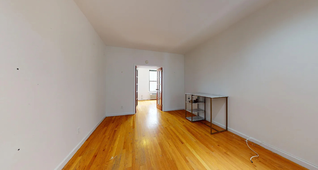 East 76th Street - Photo 2