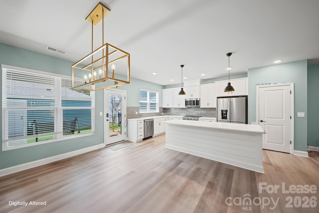10037 Mamillion Drive - Photo 10