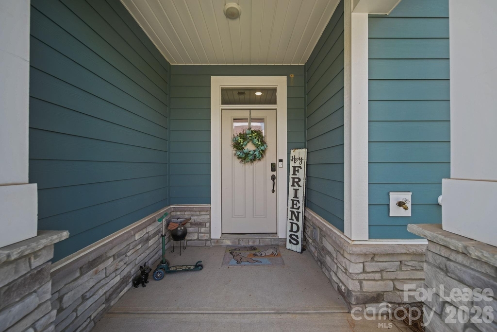 10037 Mamillion Drive - Photo 3