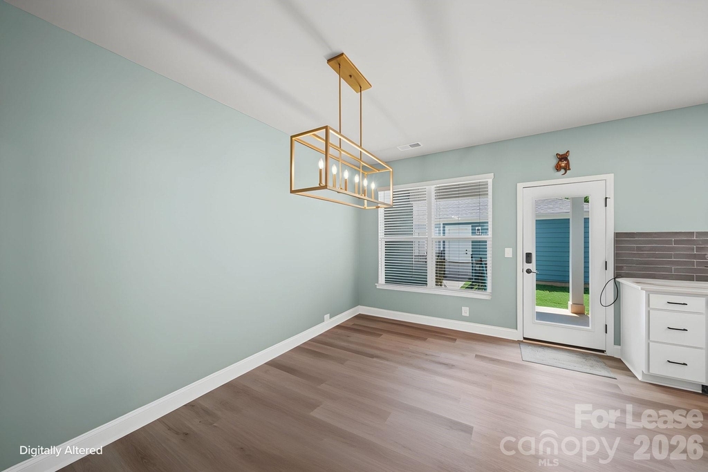 10037 Mamillion Drive - Photo 9