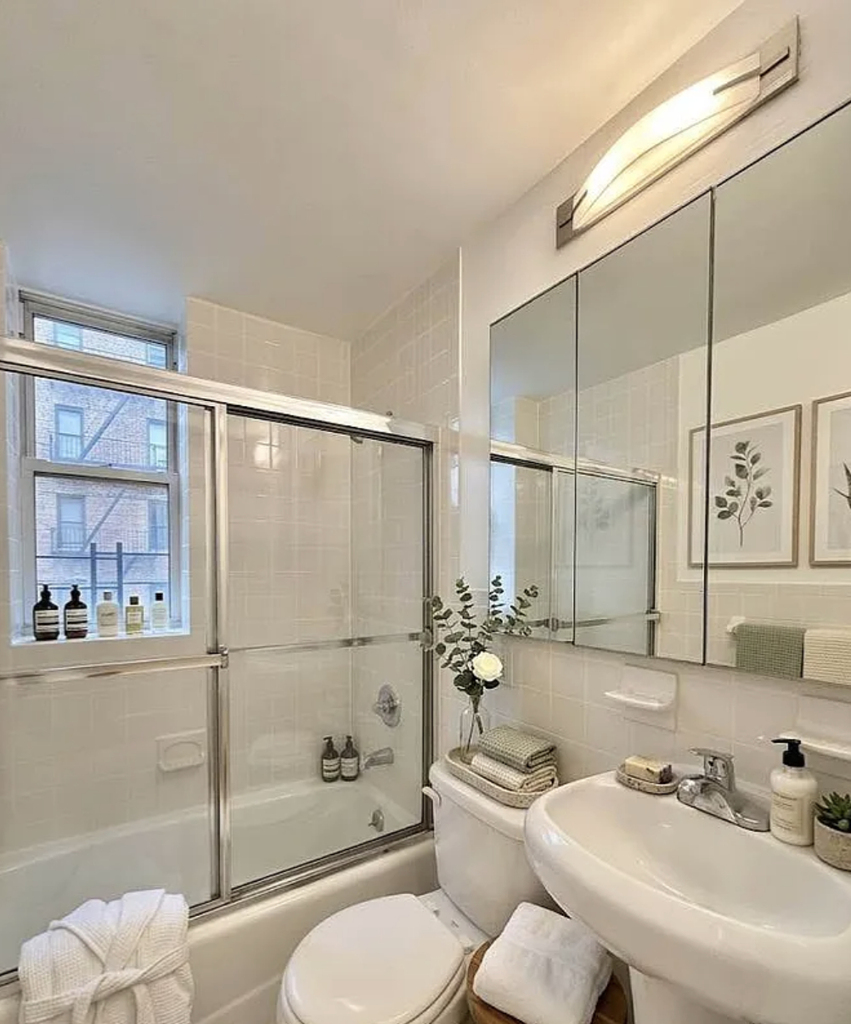 Upper East York Avenue - Photo 3