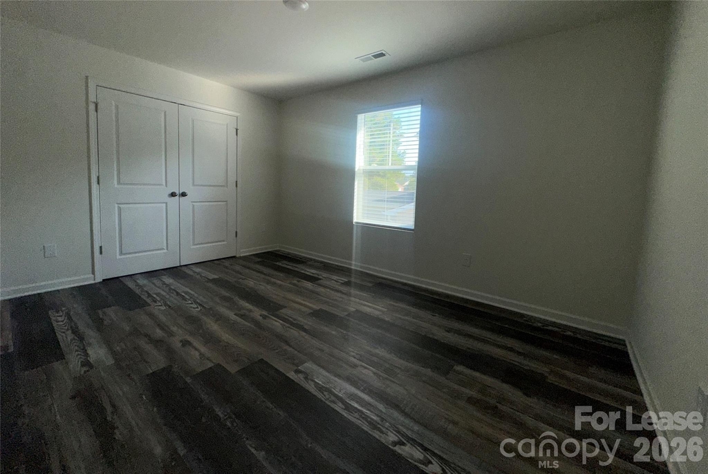 260 Mills Avenue - Photo 32