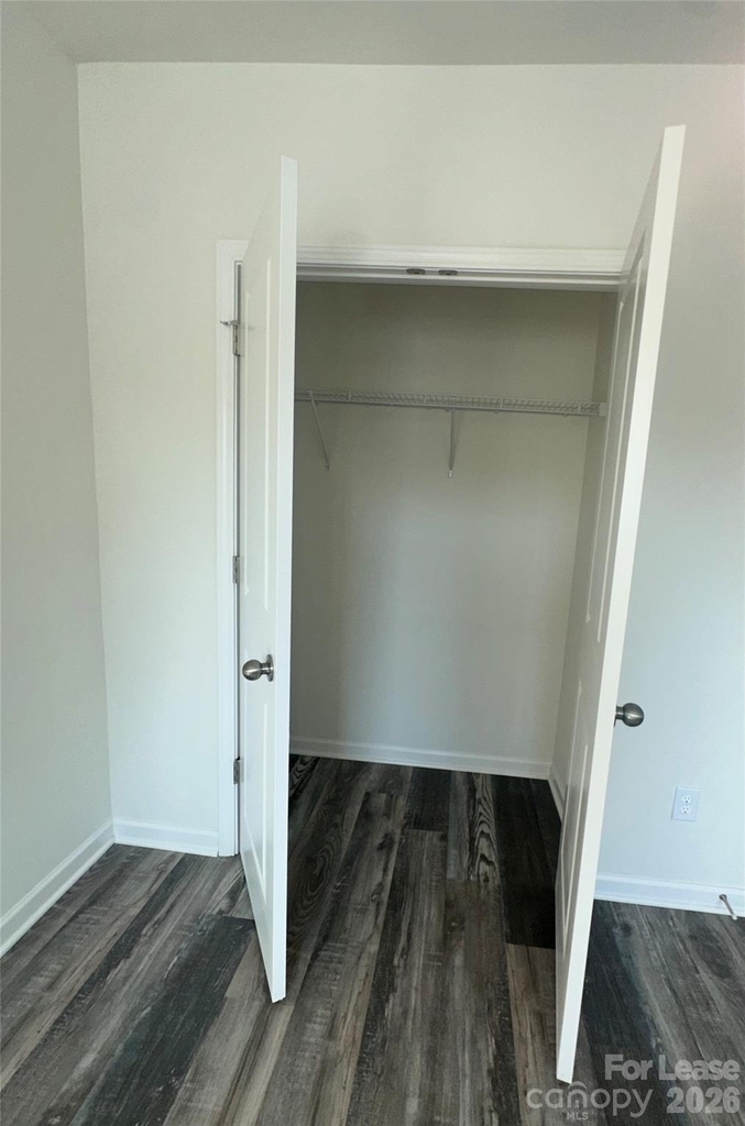 260 Mills Avenue - Photo 30