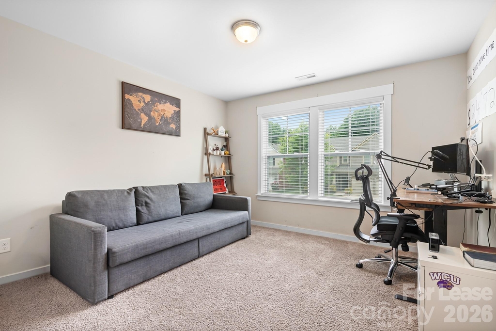 10008 Michael Crossing Drive - Photo 9