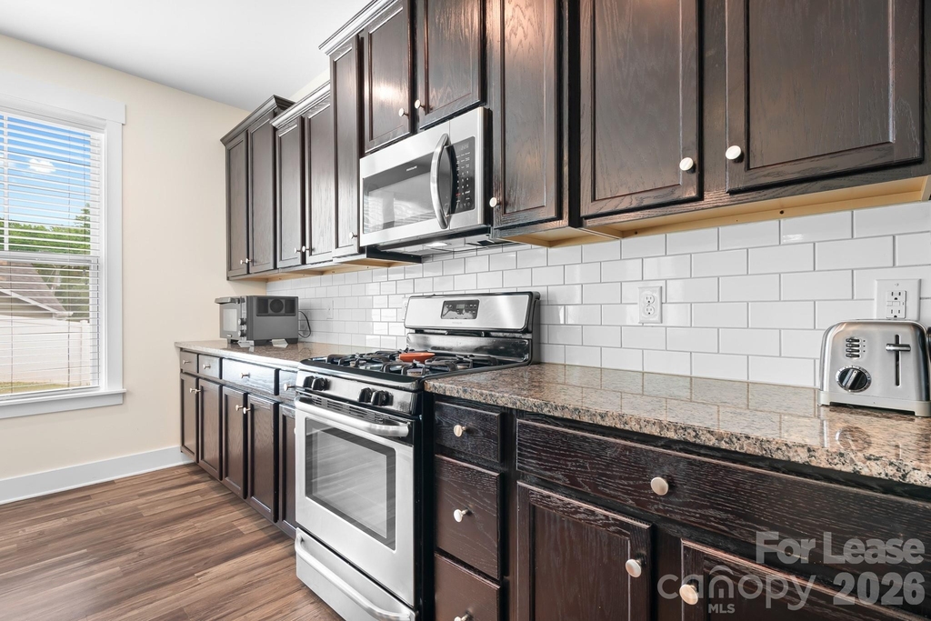 10008 Michael Crossing Drive - Photo 23
