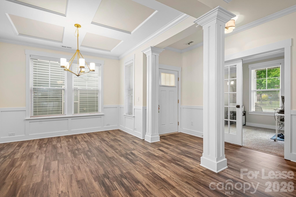 10008 Michael Crossing Drive - Photo 13