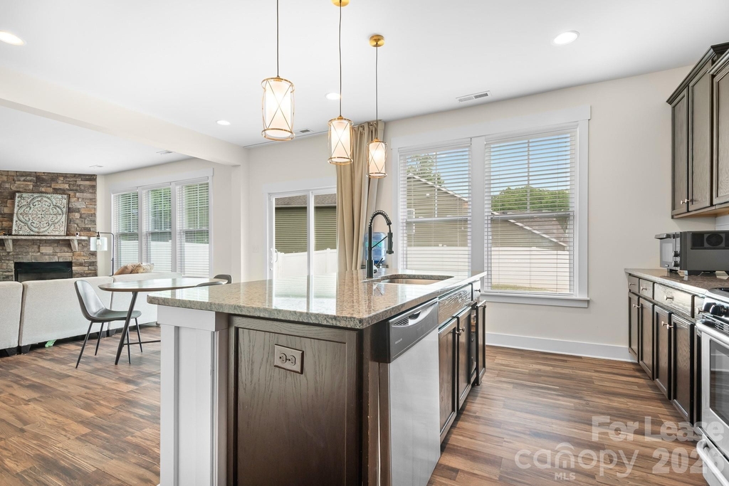 10008 Michael Crossing Drive - Photo 24