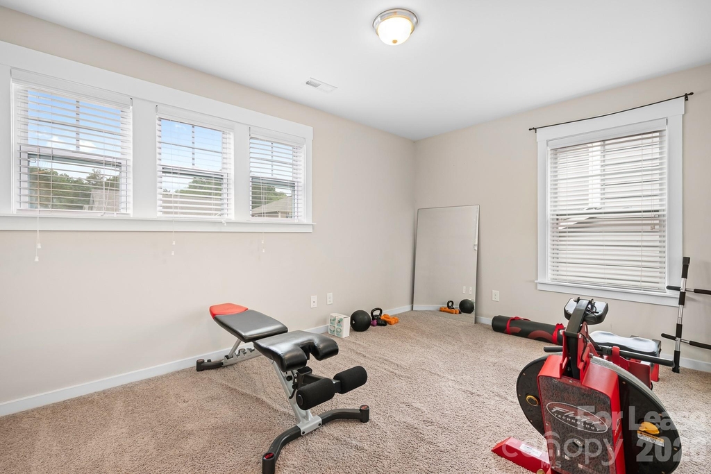 10008 Michael Crossing Drive - Photo 12