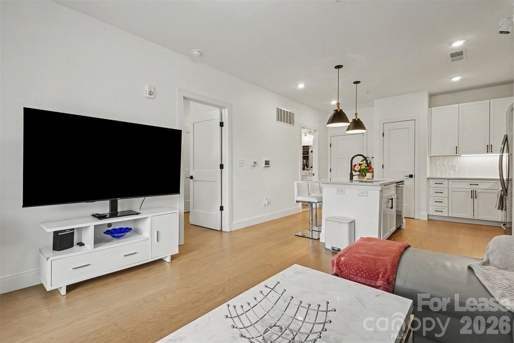 3000 South Boulevard - Photo 2