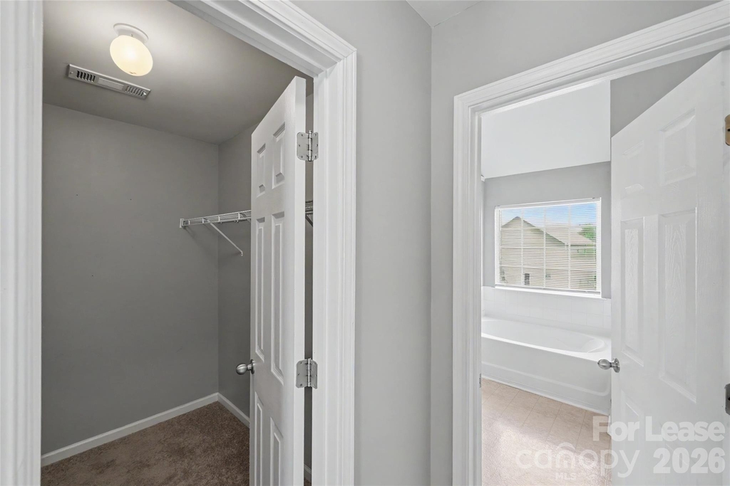 10521 Barvas Street - Photo 28