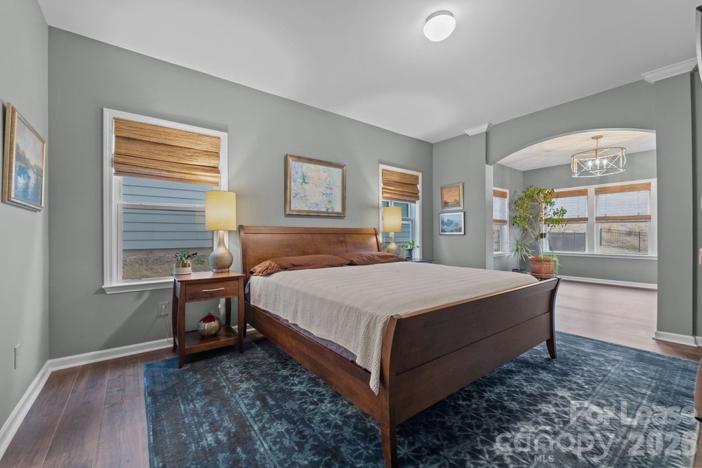 157 Montgomery Place - Photo 16