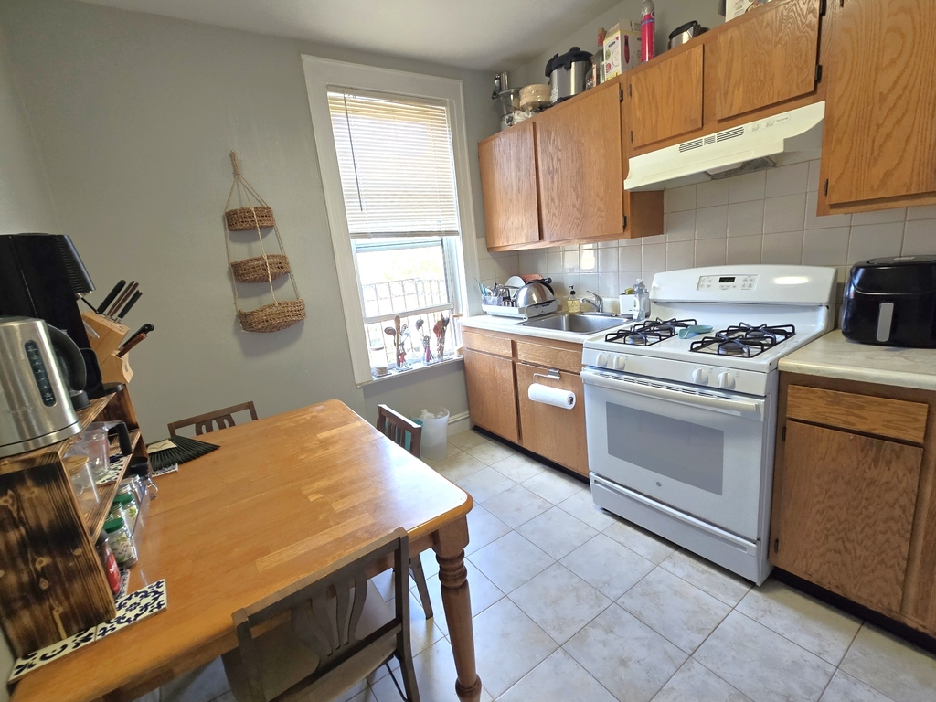 44-4 30th Avenue - Photo 0