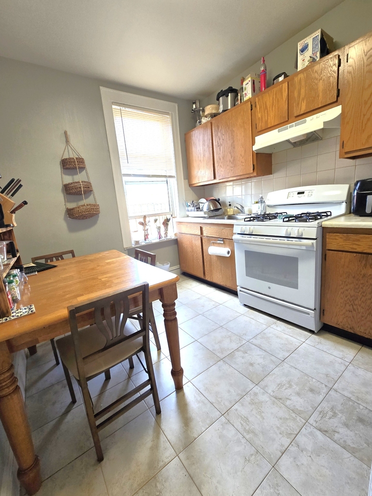 44-4 30th Avenue - Photo 1