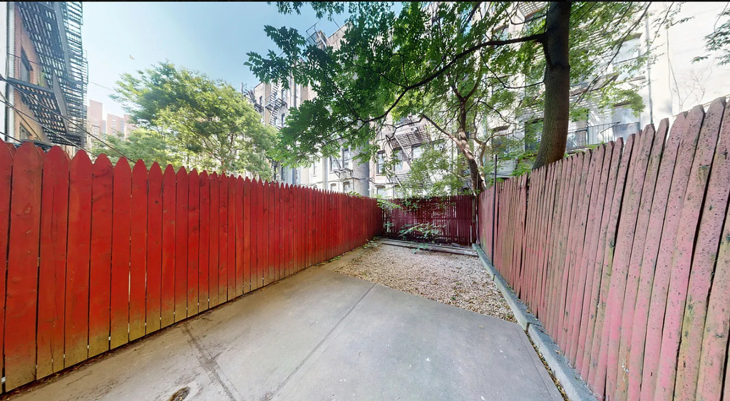 East 90th  Street - Photo 0