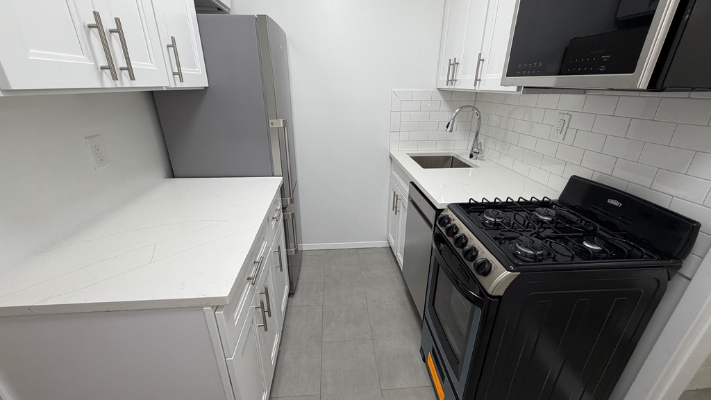 East 74th  Street - Photo 5