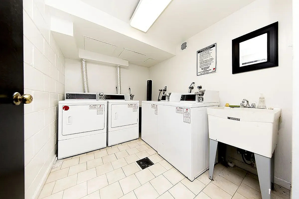 322 West 14th Street - Photo 7