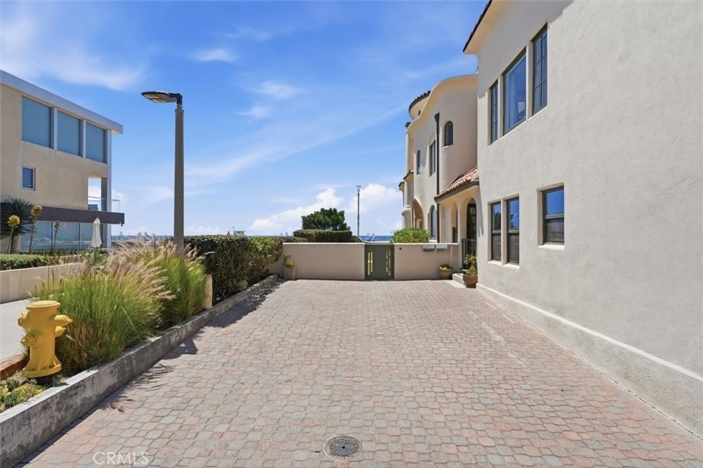1602 The Strand (entire Property) - Photo 42