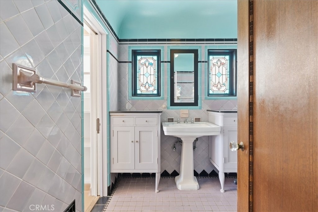 1602 The Strand (entire Property) - Photo 20