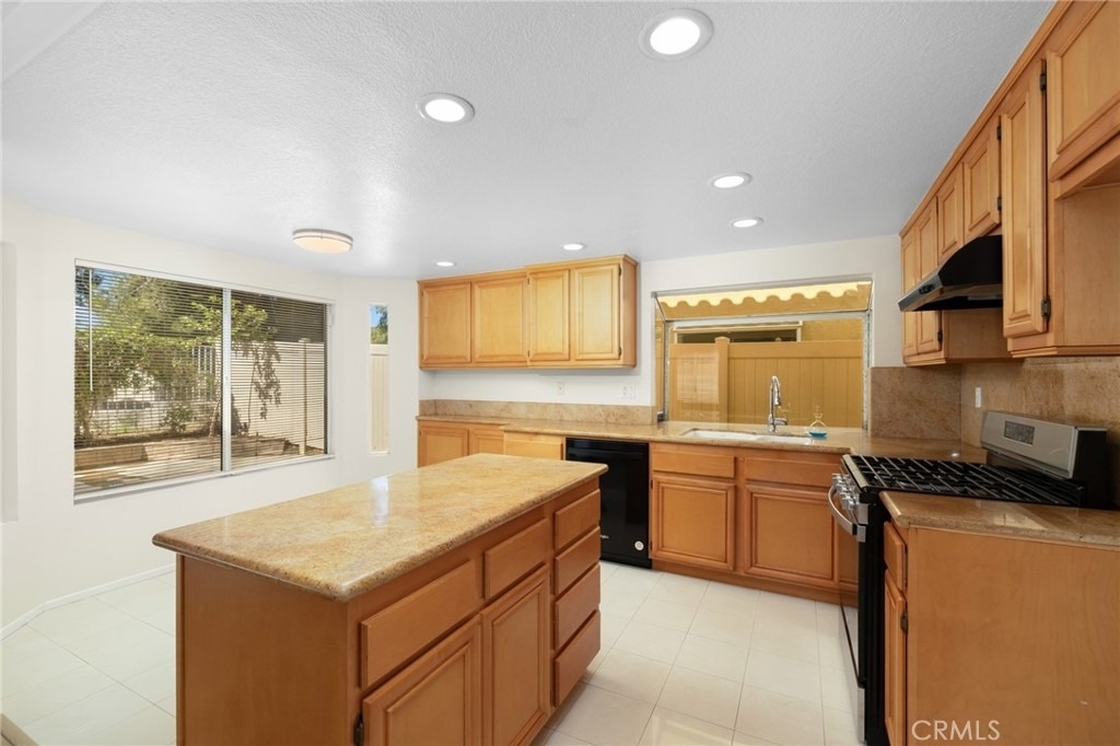 2163 Sun Ridge Drive - Photo 17