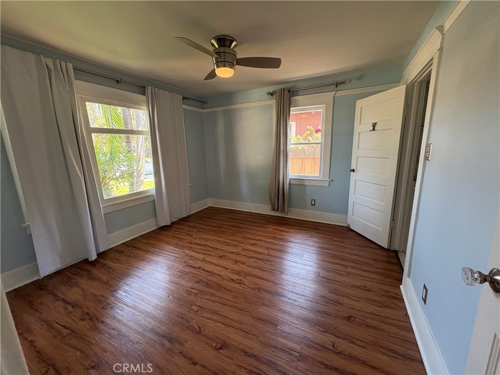 330 W Whiting Avenue - Photo 2