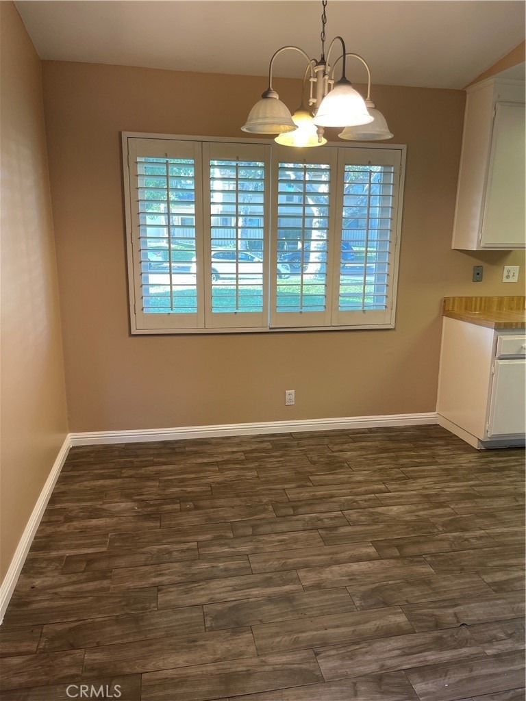 341 Meadow Court - Photo 1