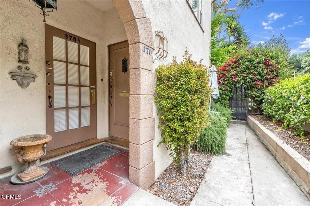 368 Monterey Road - Photo 3
