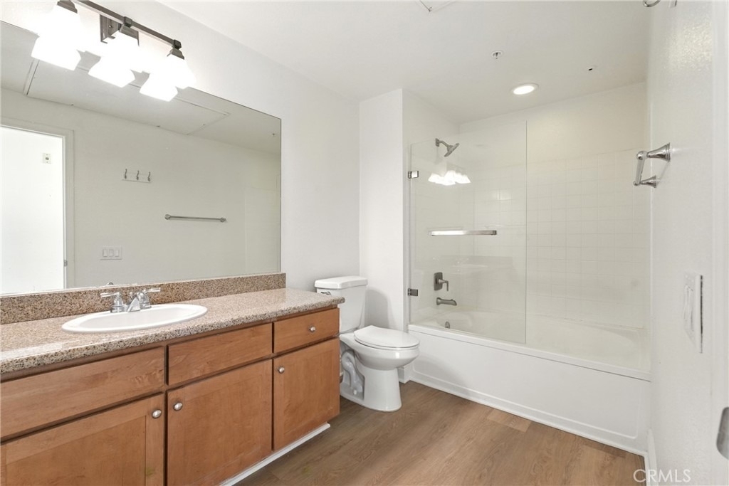 22681 Oakgrove - Photo 15