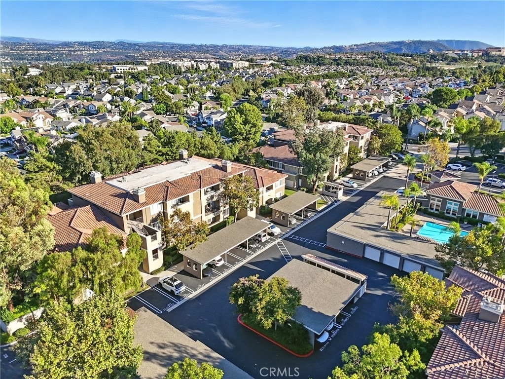 22681 Oakgrove - Photo 35