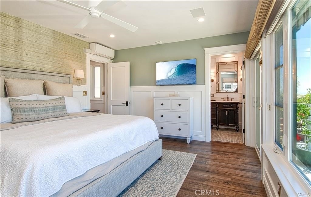 1119 E Balboa Boulevard - Photo 6