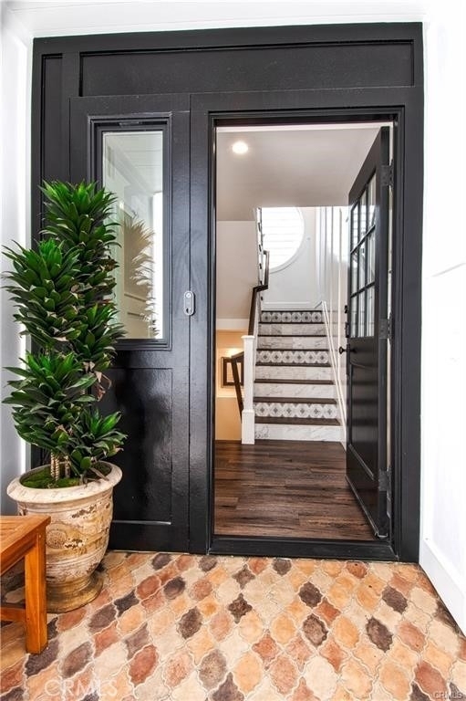 1119 E Balboa Boulevard - Photo 4