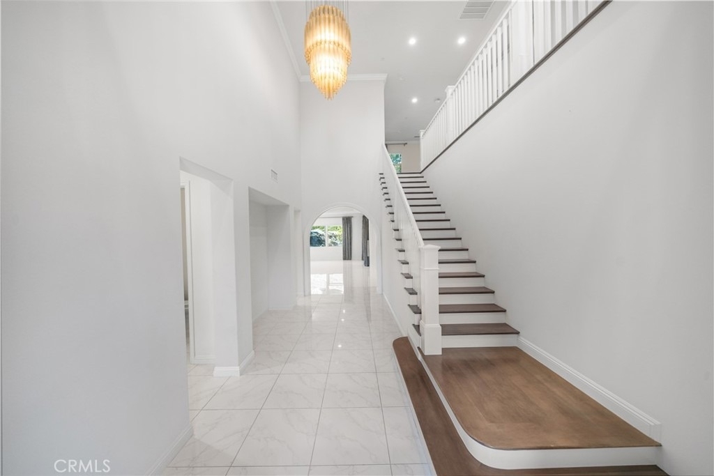 1151 Summit Oak - Photo 3