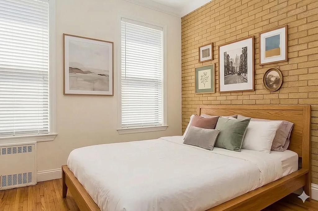 344 East 55th Street - Photo 2