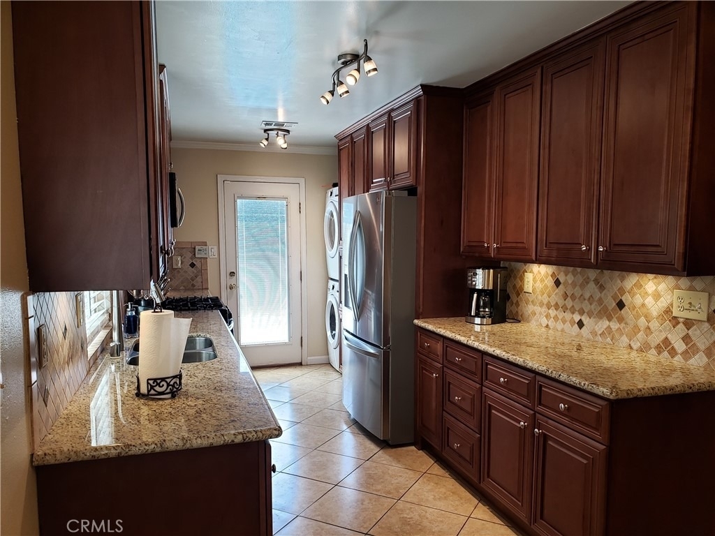 8438 Byers - Photo 16