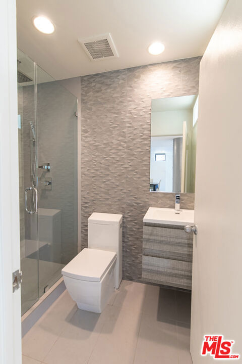 2216 Bancroft Avenue - Photo 11