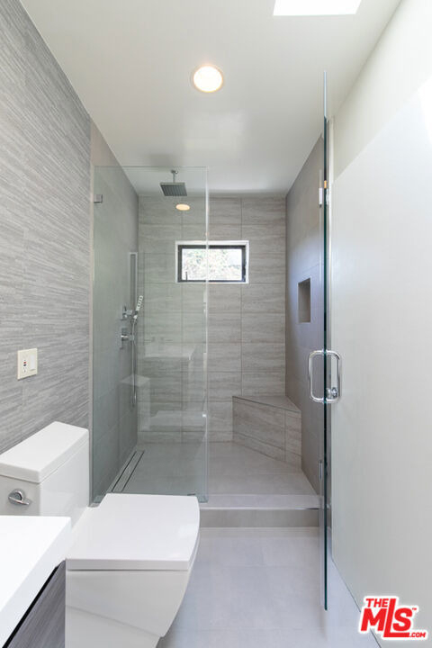 2216 Bancroft Avenue - Photo 19