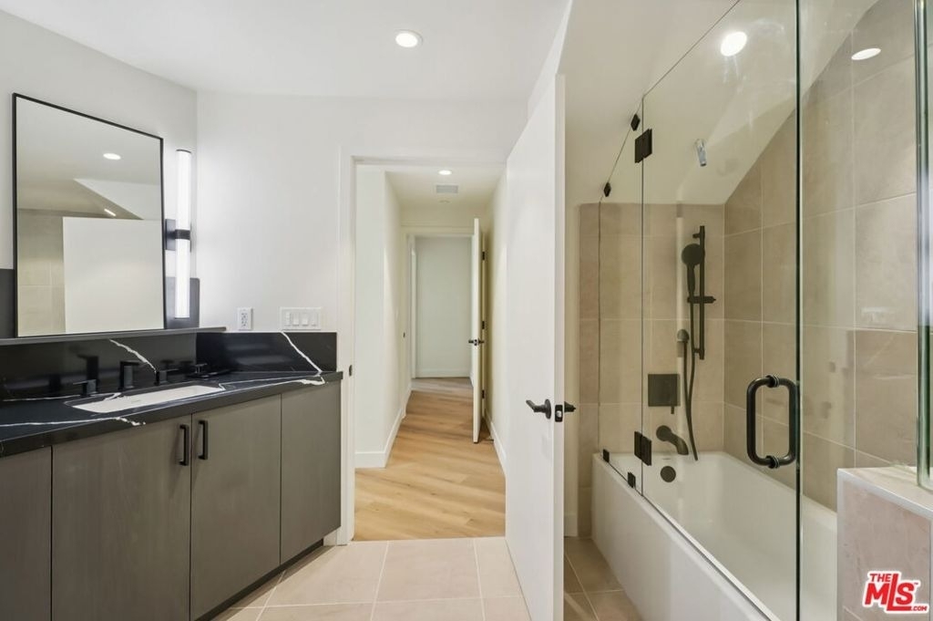 1110 S Spaulding Avenue - Photo 19