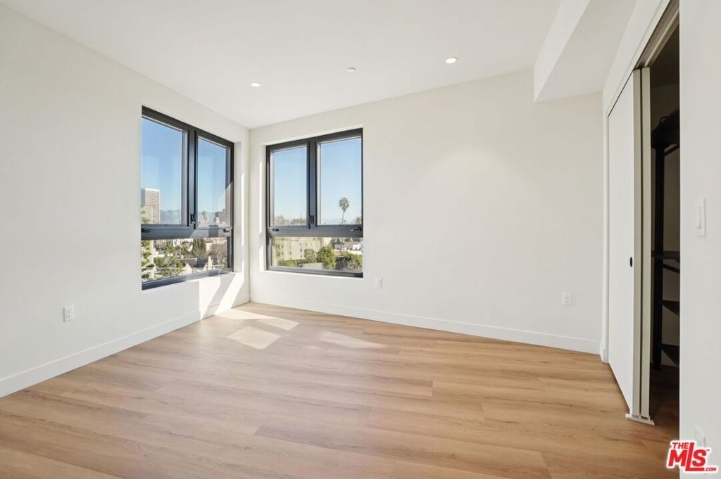 1110 S Spaulding Avenue - Photo 13