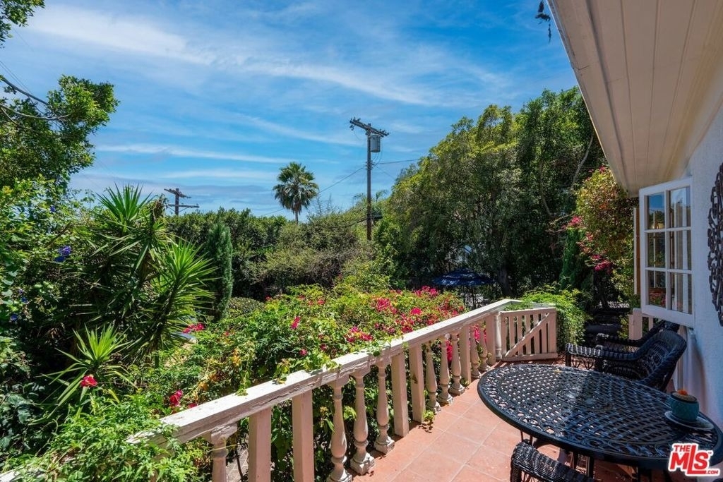 8298 Presson Place - Photo 14