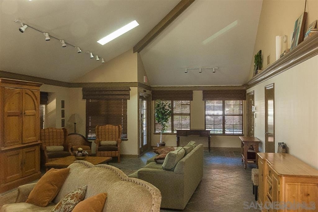 12019 Alta Carmel Ct. - Photo 19