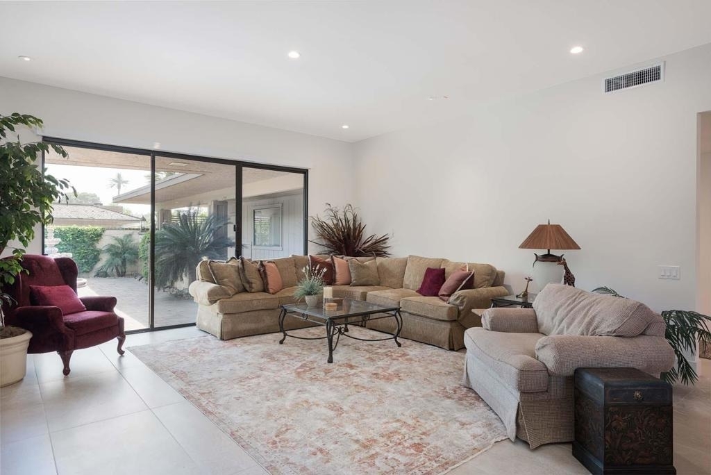 101 Columbia Drive - Photo 10