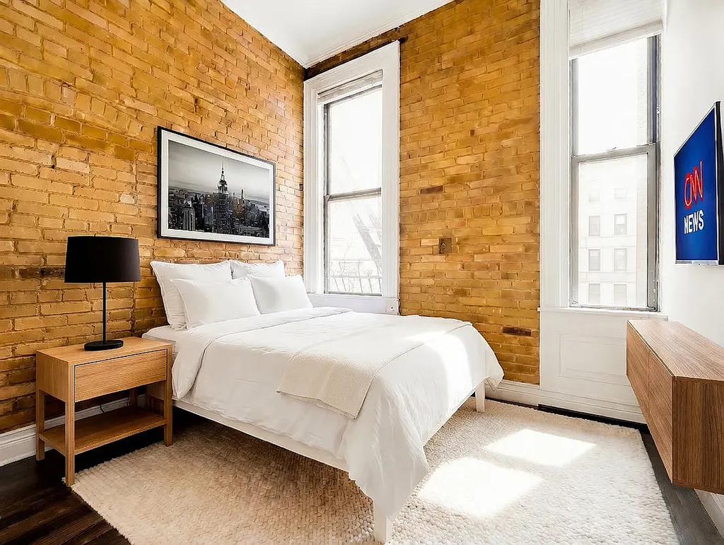 350 3rd Avenue - Photo 3