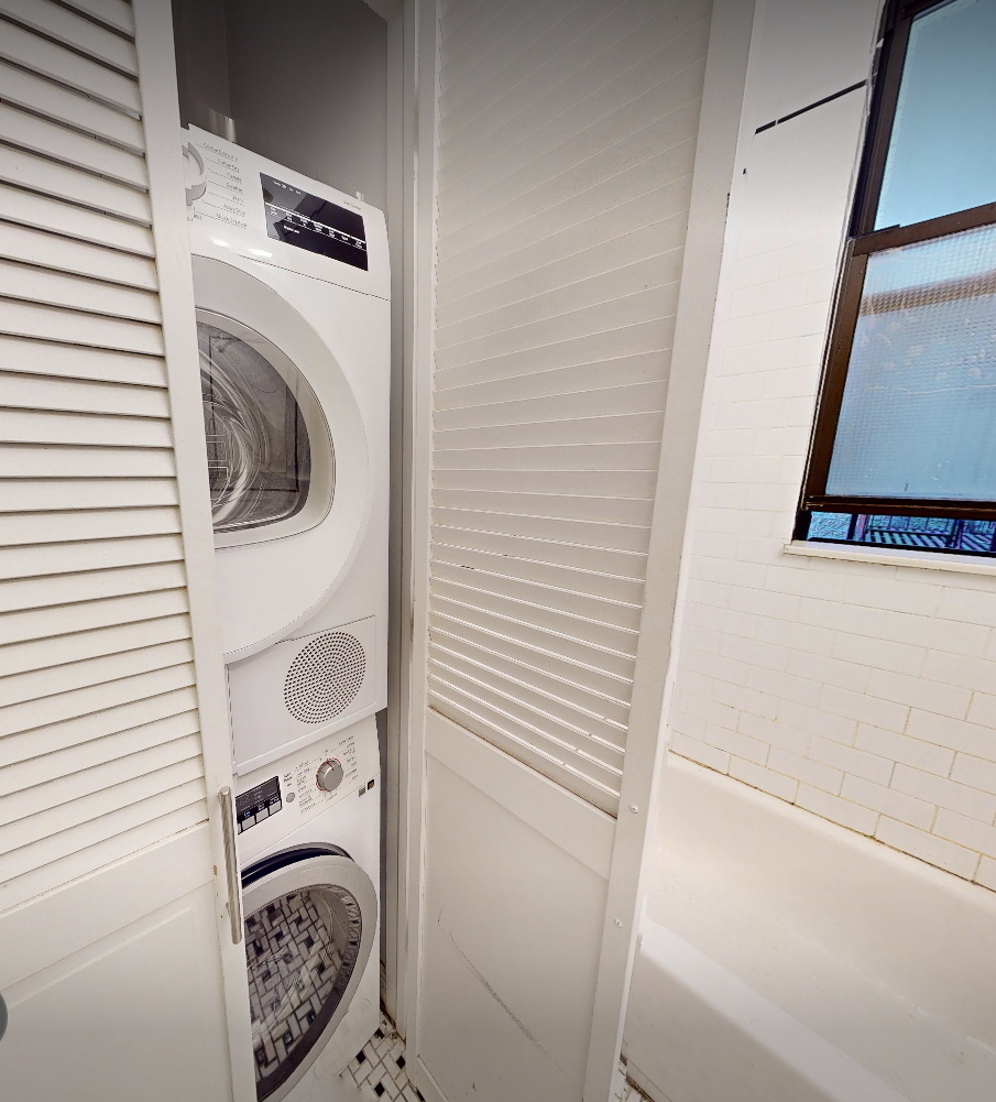 123 East 82nd Street - Photo 5