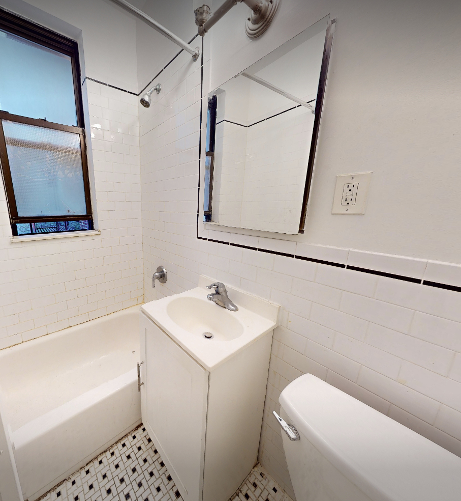 123 East 82nd Street - Photo 6