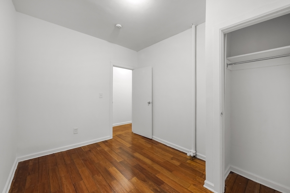 Broadway, Unit 44 - Photo 4