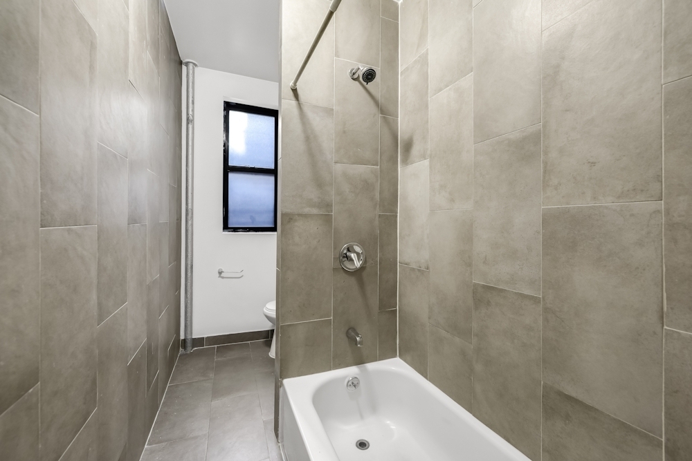 Broadway, Unit 44 - Photo 16