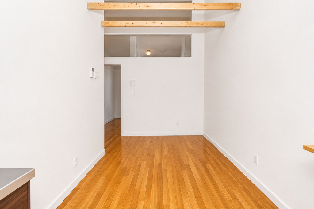 1399 Greene Avenue - Photo 6