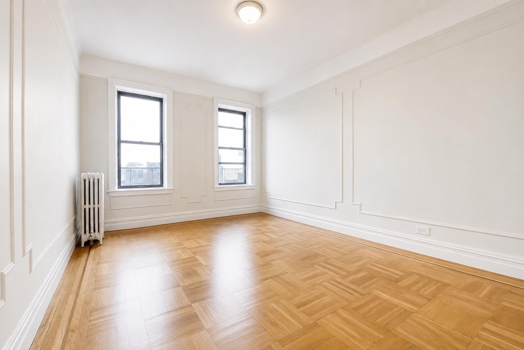 15 Magaw Place - Photo 4