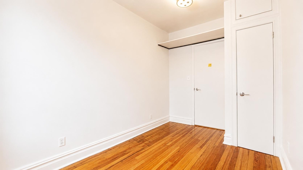 615 Fort Washington Avenue - Photo 8