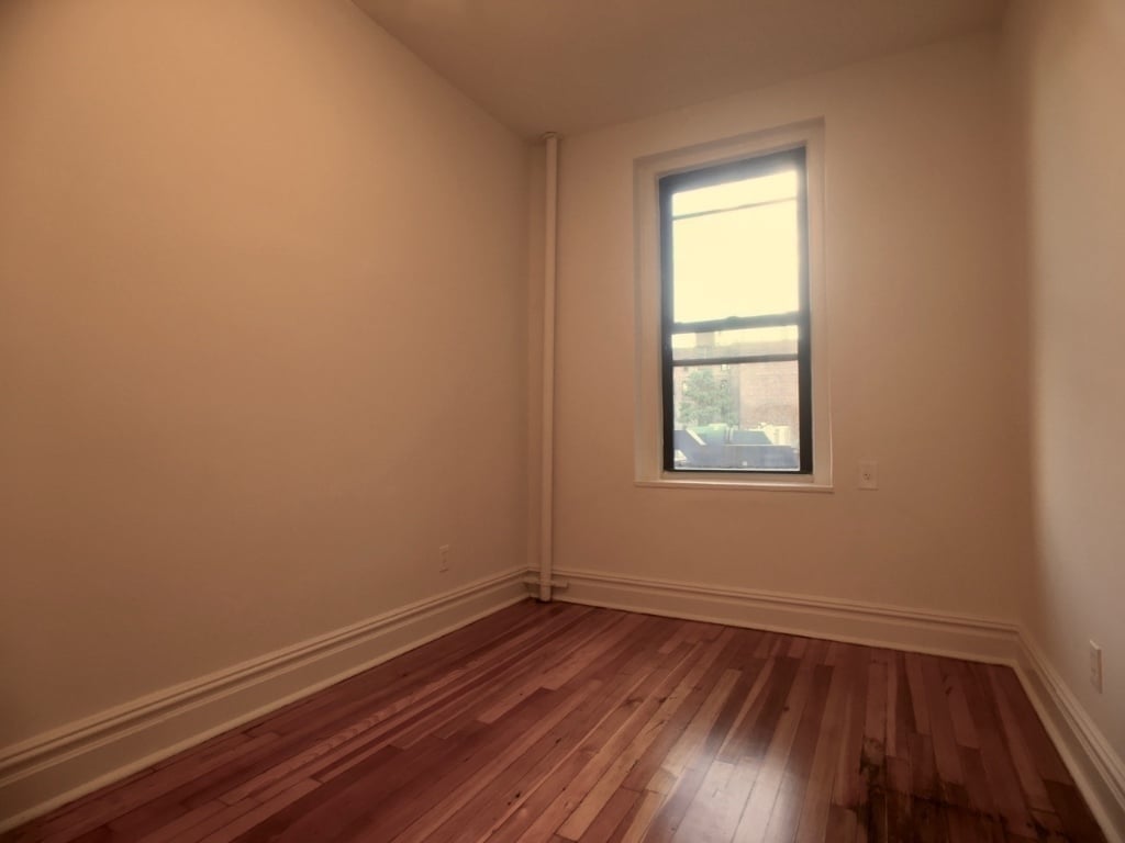 615 Fort Washington Avenue - Photo 8
